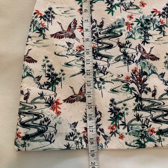 H&M Asian Crane Print Skirt - Picture 5 of 8